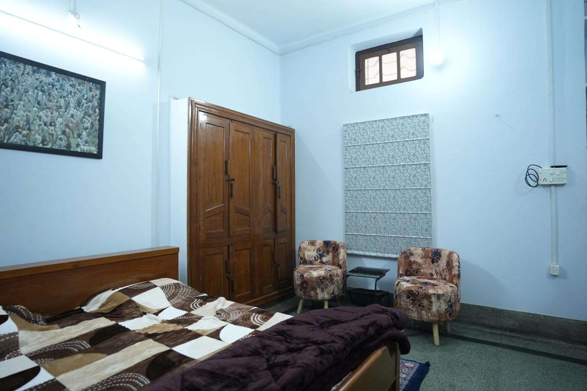 Heritage Homestay Аллахабад Экстерьер фото