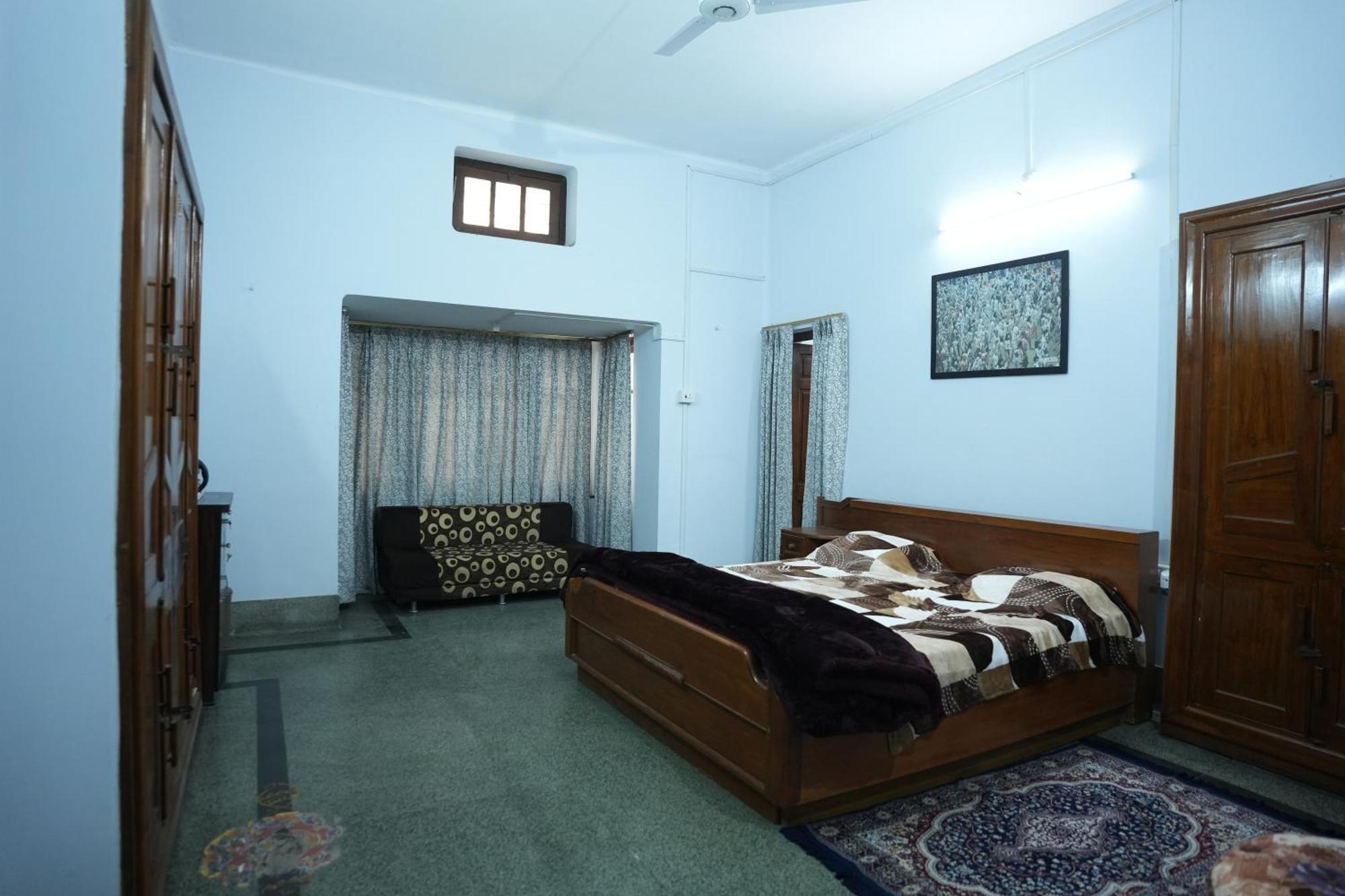 Heritage Homestay Аллахабад Экстерьер фото